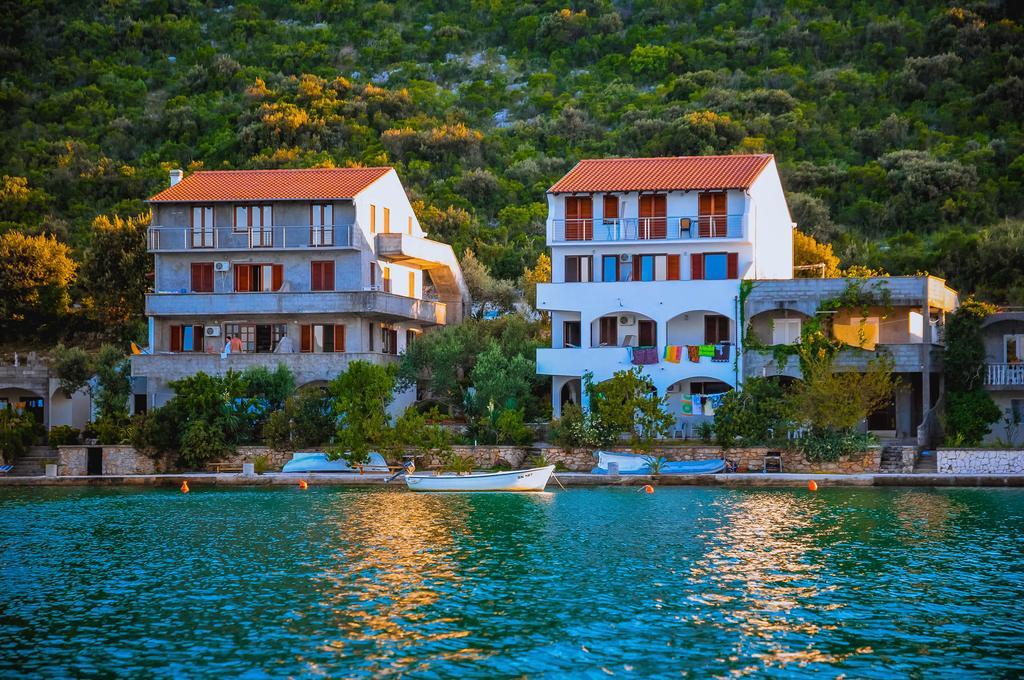 Apartments Adrialuka Dubrava  Exteriör bild